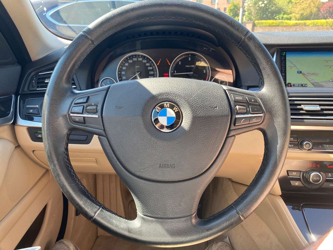 Leconte Motors -  BMW 520