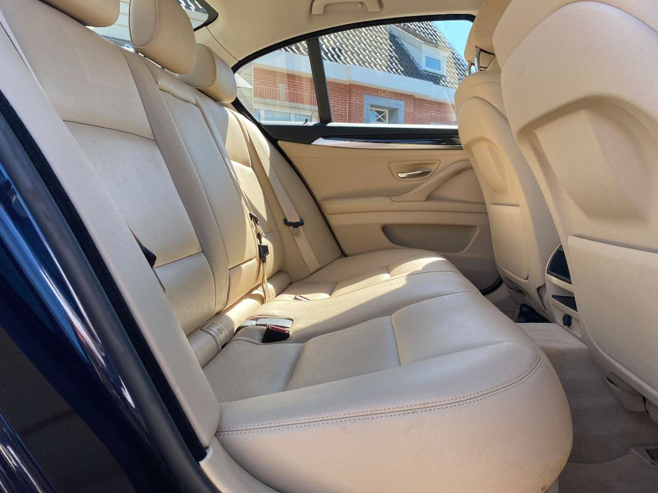 Leconte Motors -  BMW 520