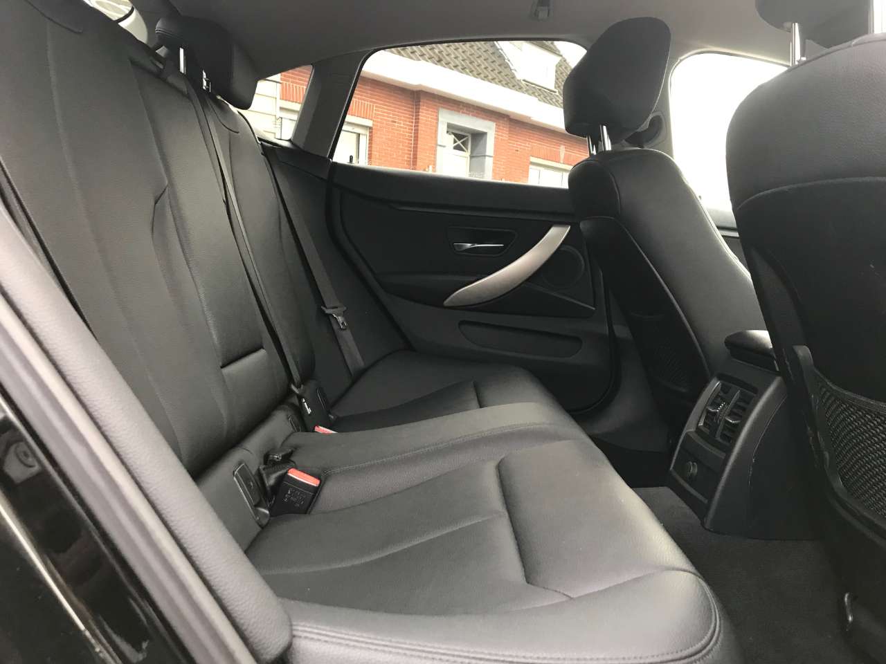 Leconte Motors -  BMW 418