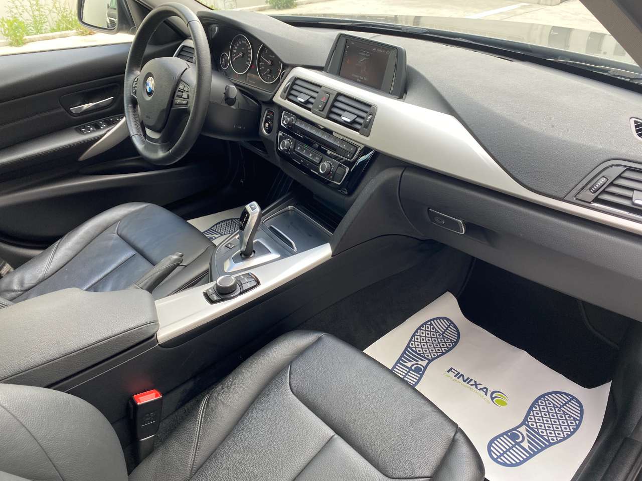Leconte Motors -  BMW 318