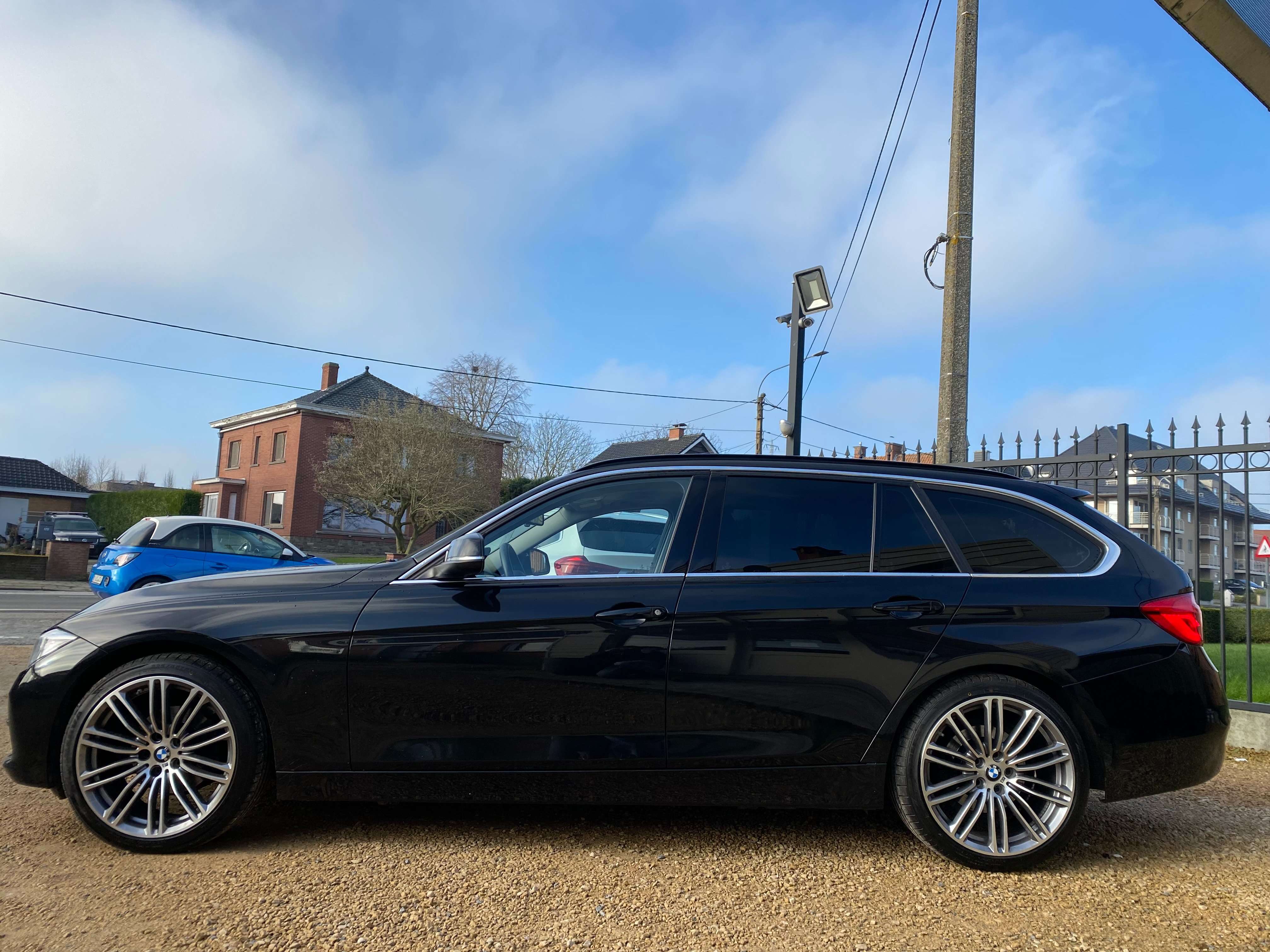 Leconte Motors -  BMW 318