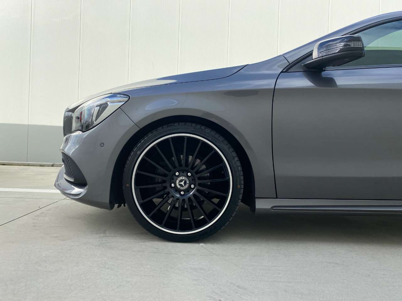 Leconte Motors -  Mercedes-Benz CLA 180
