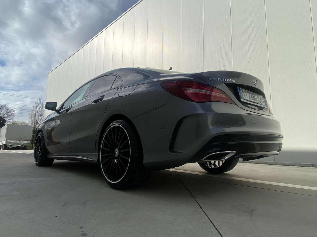 Leconte Motors -  Mercedes-Benz CLA 180