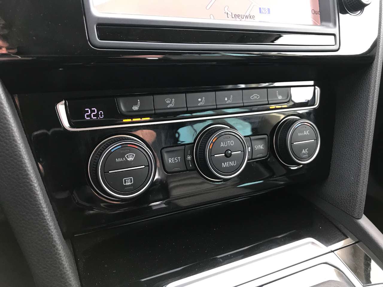 Leconte Motors -  Volkswagen Passat Variant