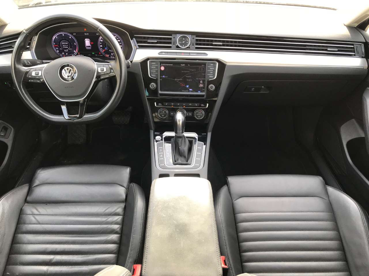 Leconte Motors -  Volkswagen Passat Variant
