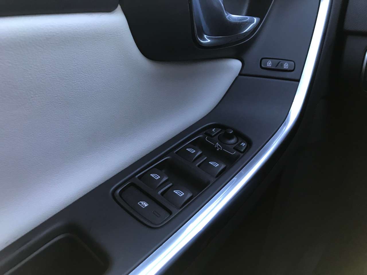 Leconte Motors -  Volvo V60