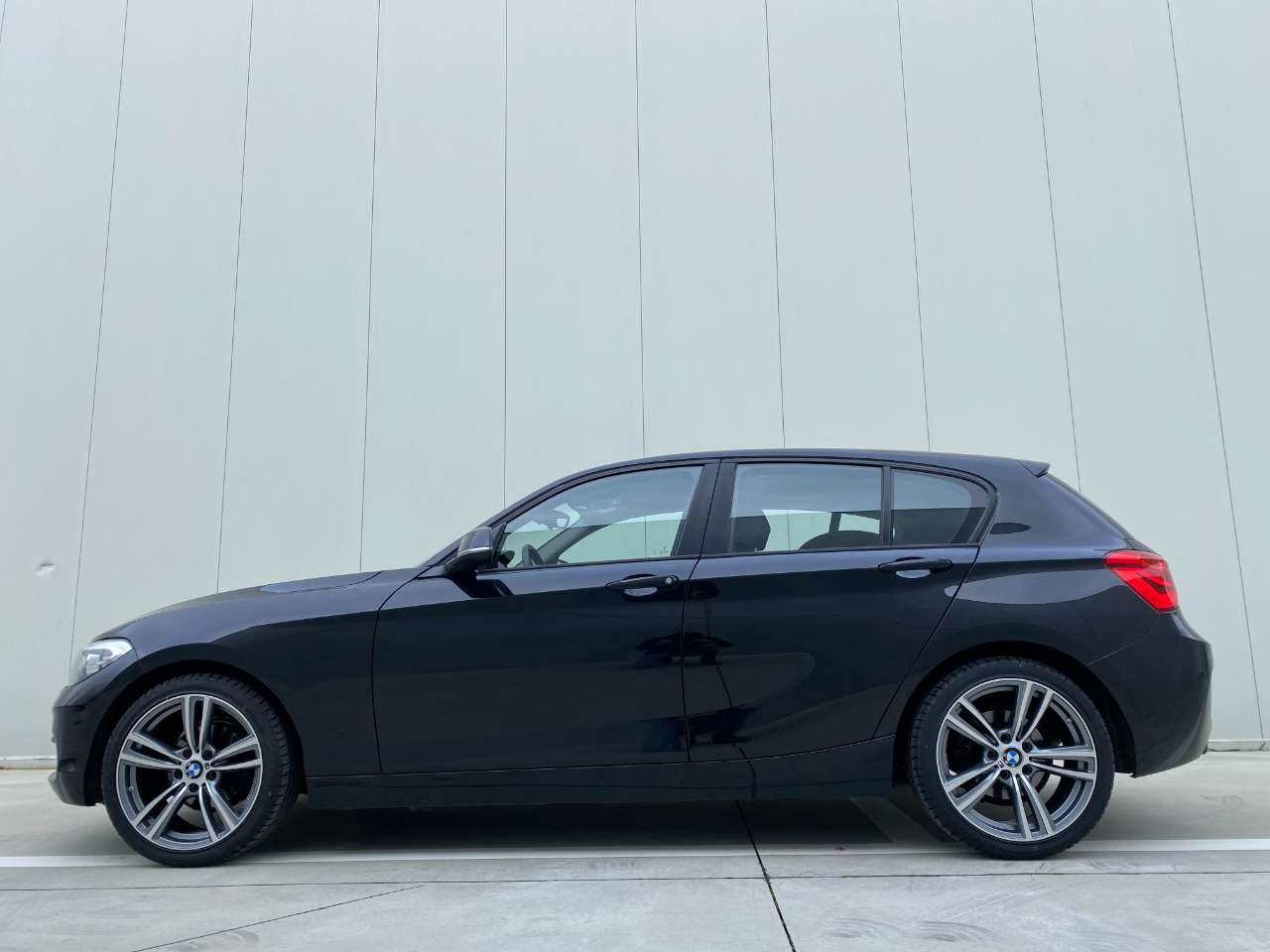 Leconte Motors -  BMW 114