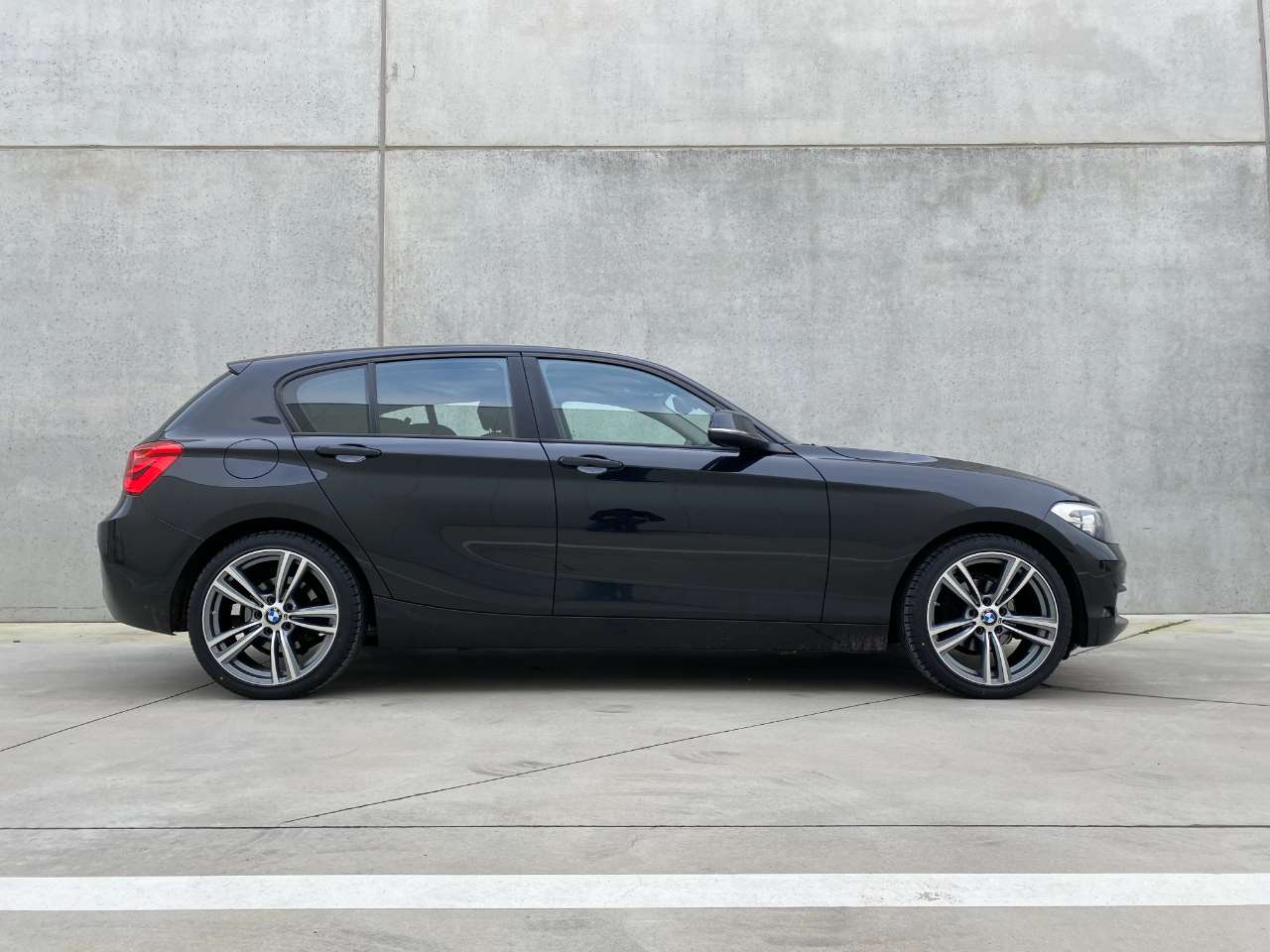 Leconte Motors -  BMW 114