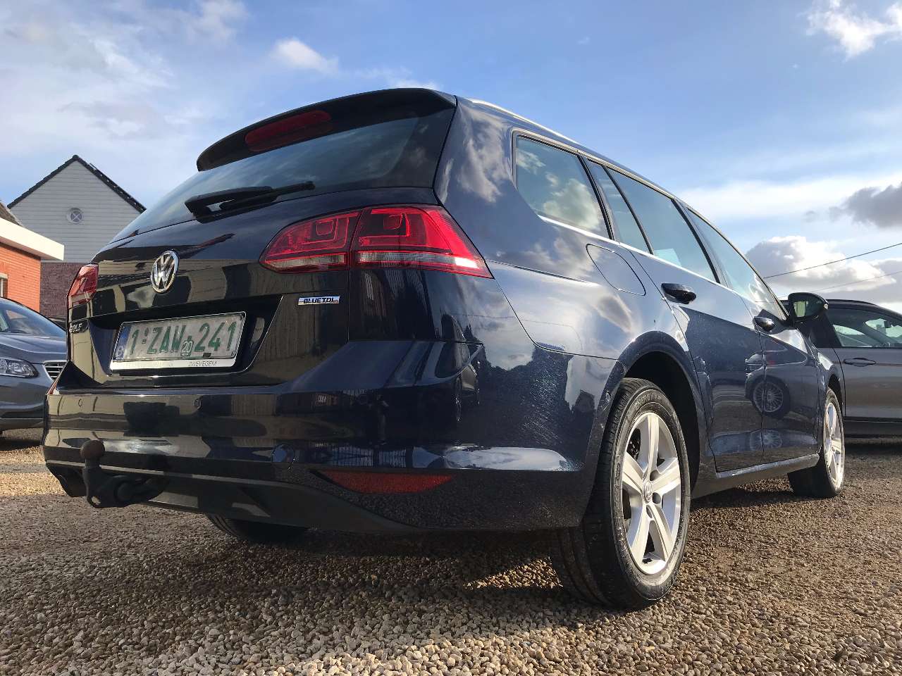 Leconte Motors -  Volkswagen Golf