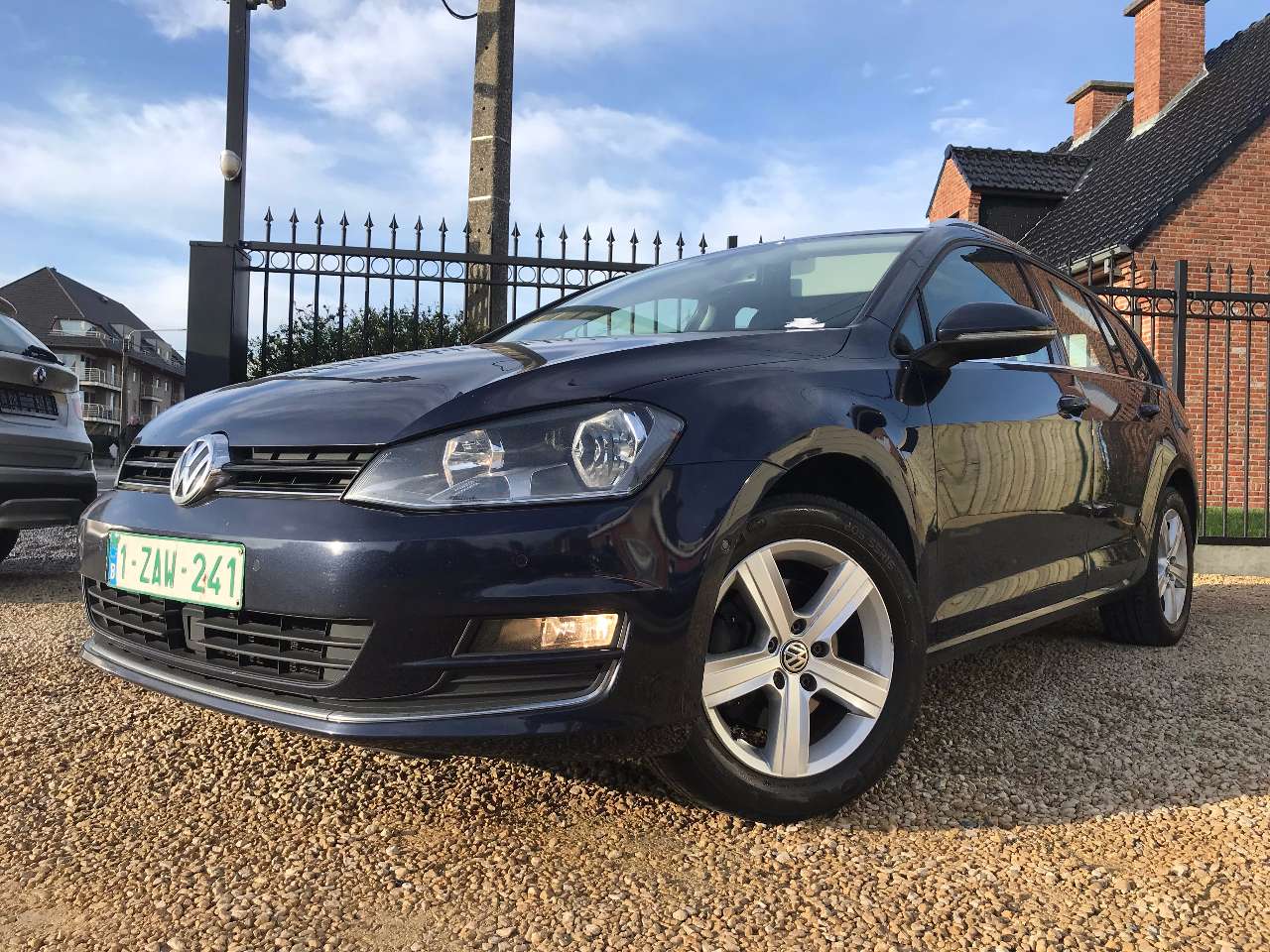 Leconte Motors -  Volkswagen Golf