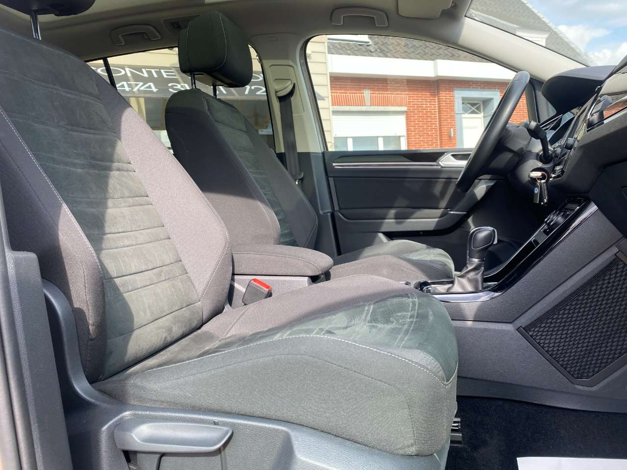 Leconte Motors -  Volkswagen Touran