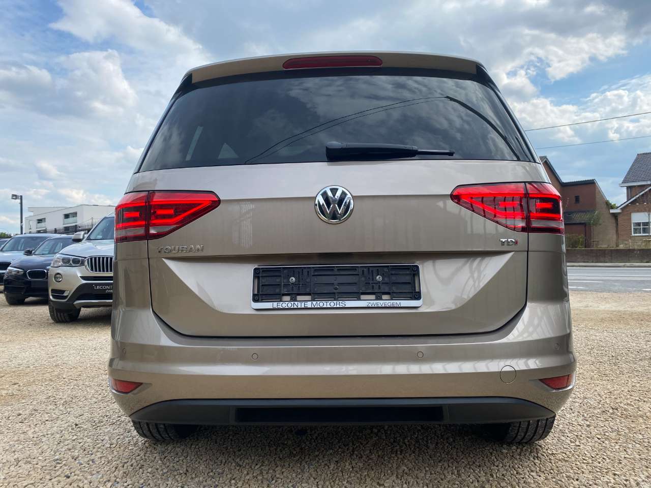 Leconte Motors -  Volkswagen Touran