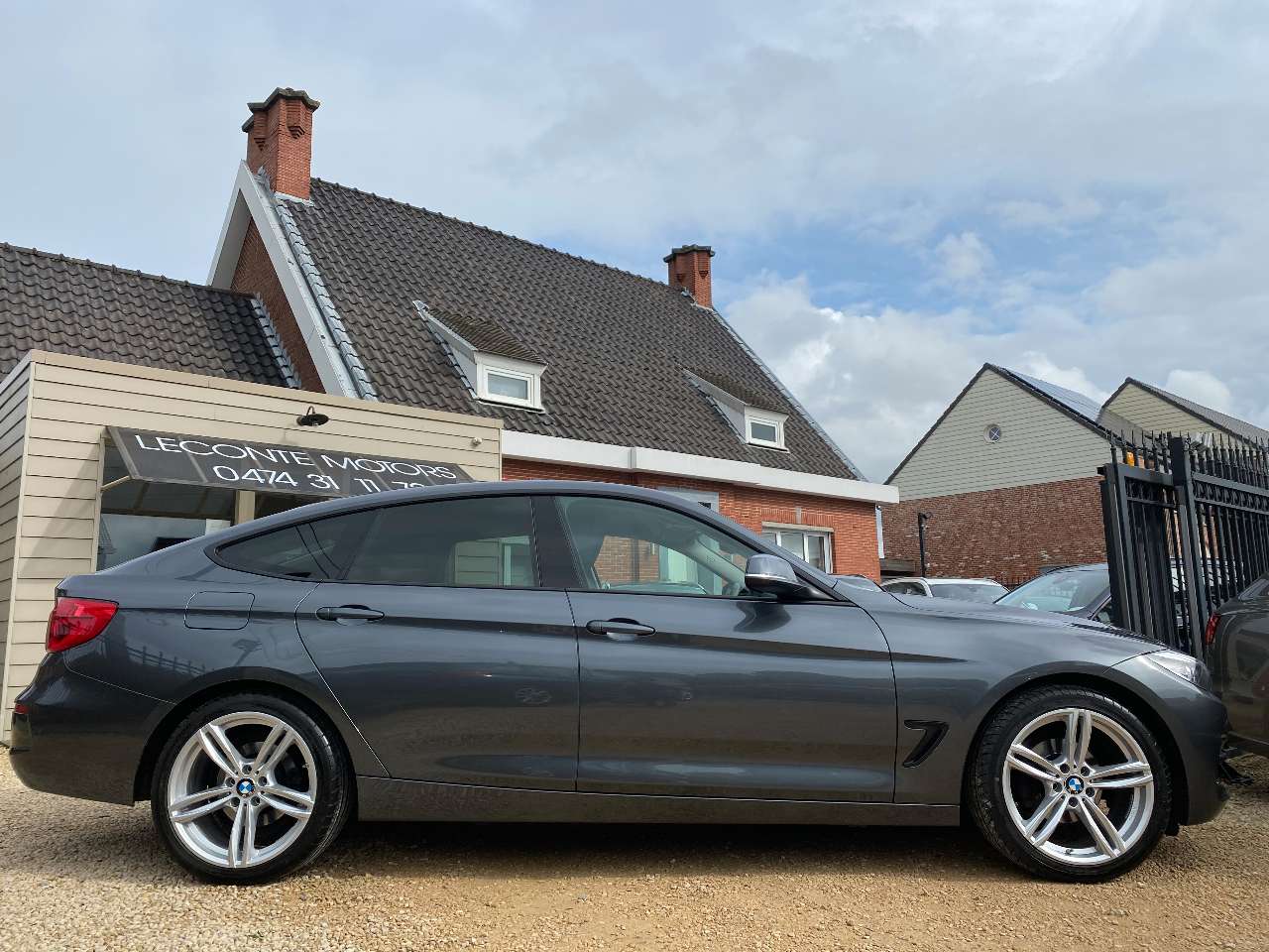 Leconte Motors -  BMW 318