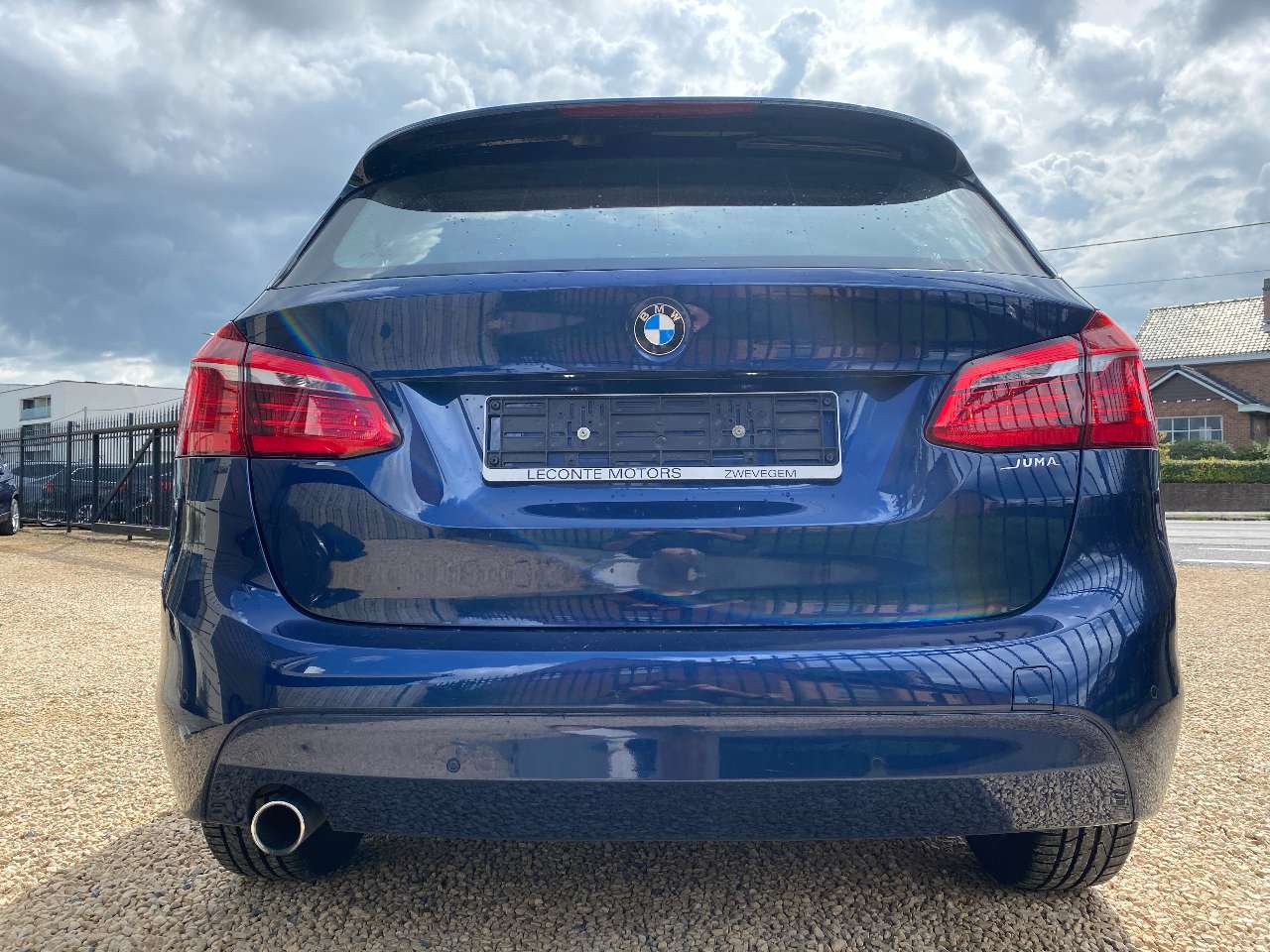 Leconte Motors -  BMW 216