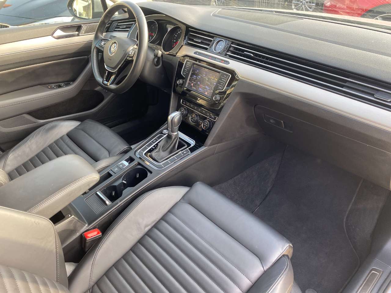Leconte Motors -  Volkswagen Passat Variant