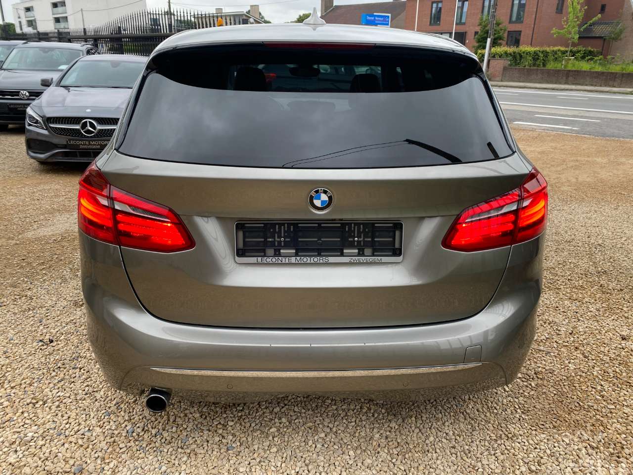 Leconte Motors -  BMW 225