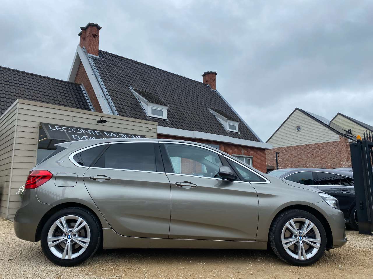 Leconte Motors -  BMW 225
