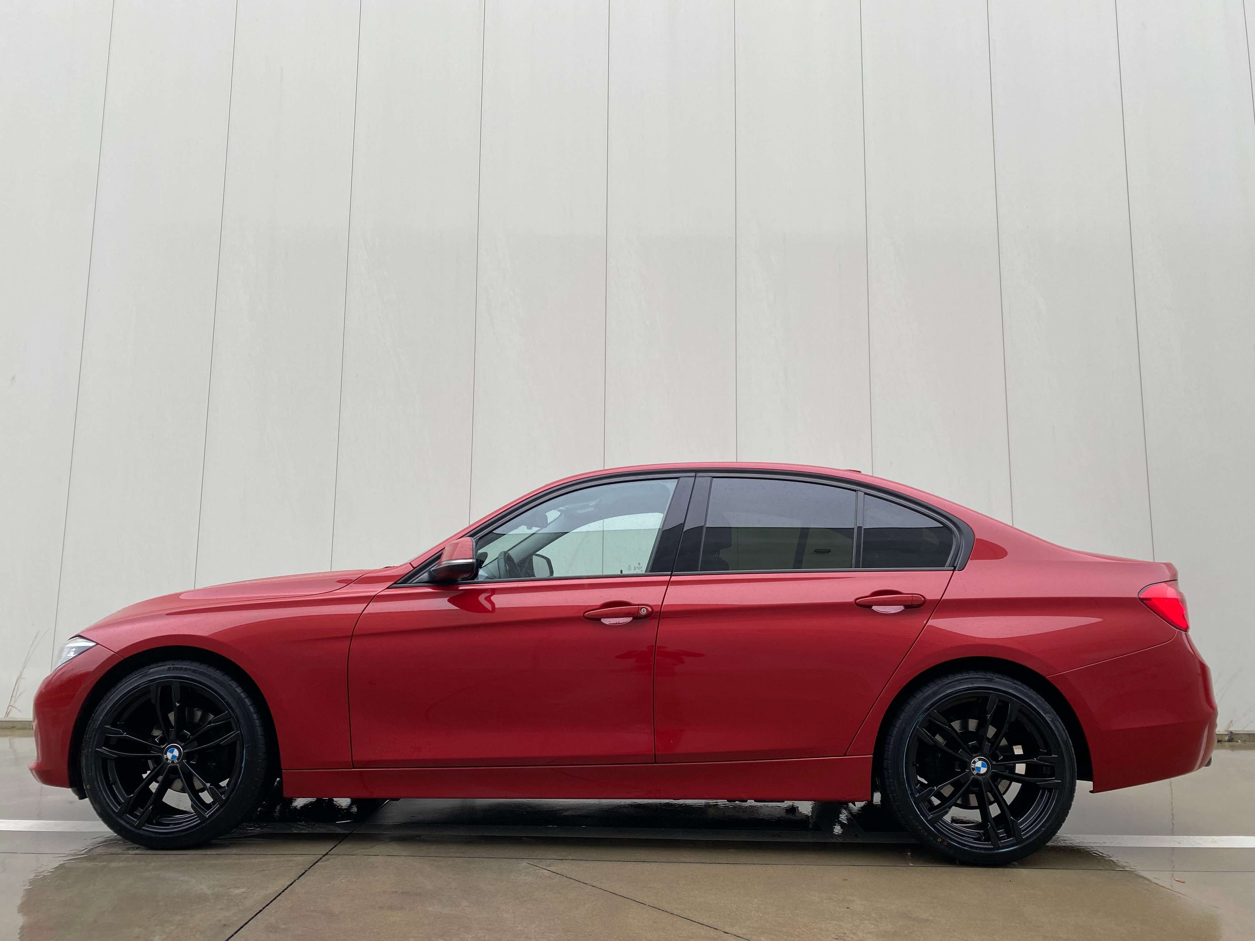 Leconte Motors -  BMW 318