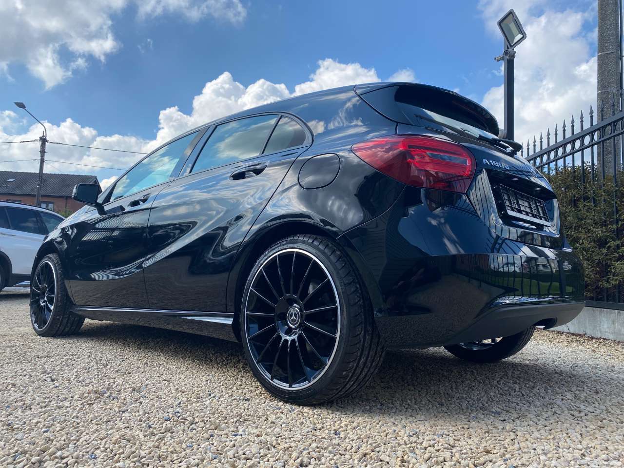 Leconte Motors -  Mercedes-Benz A 180