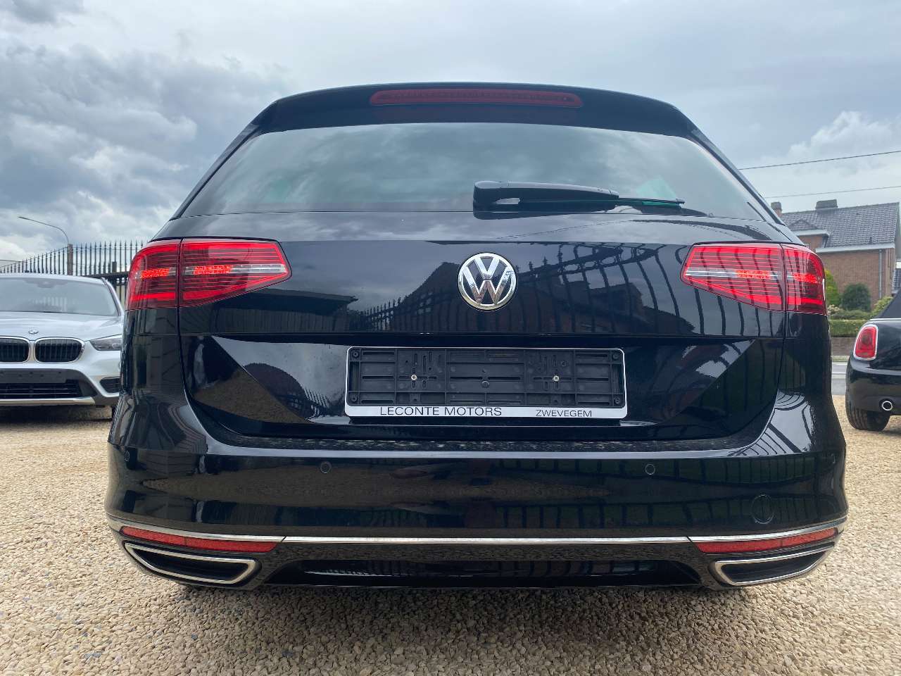 Leconte Motors -  Volkswagen Passat Variant