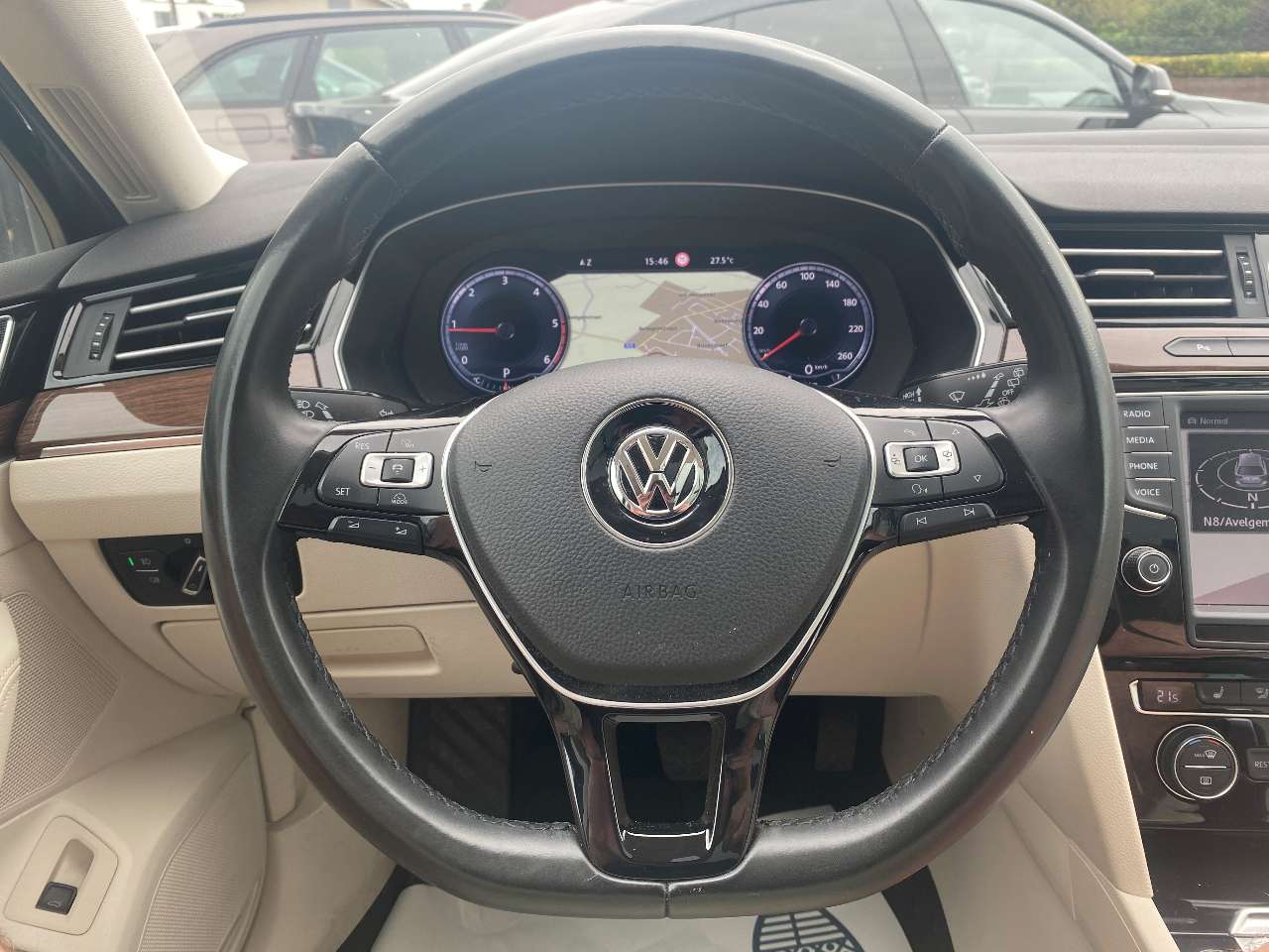 Leconte Motors -  Volkswagen Passat Variant