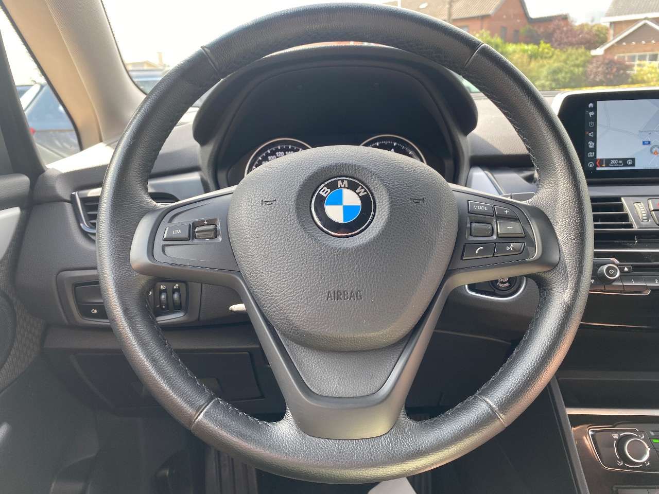 Leconte Motors -  BMW 218