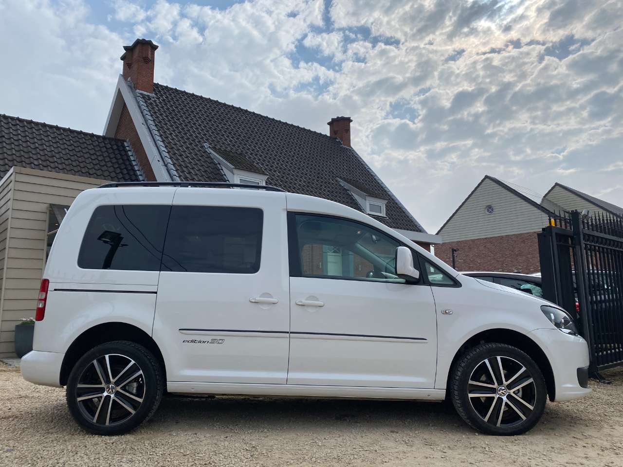 Leconte Motors -  Volkswagen Caddy
