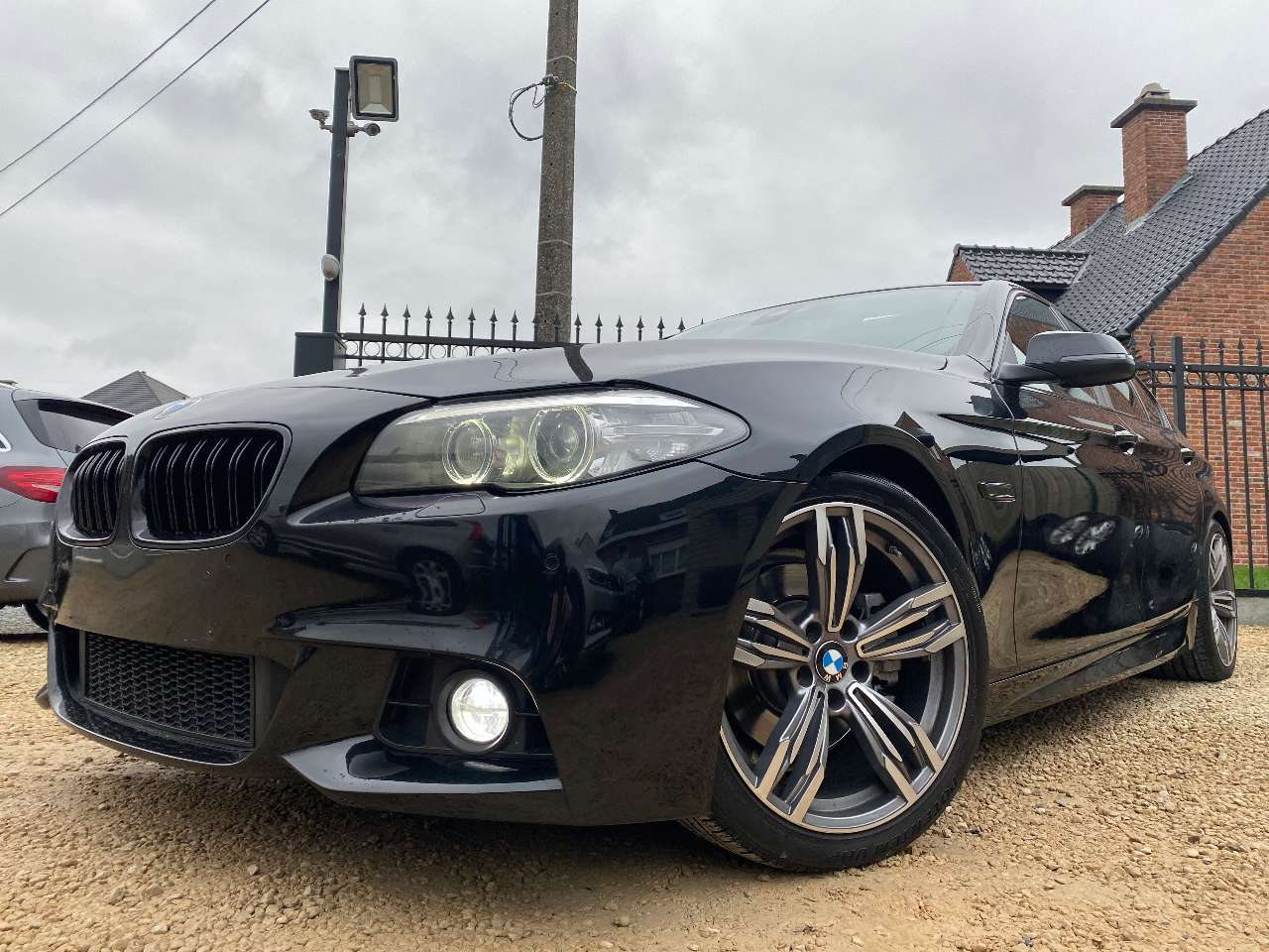 Leconte Motors -  BMW 520