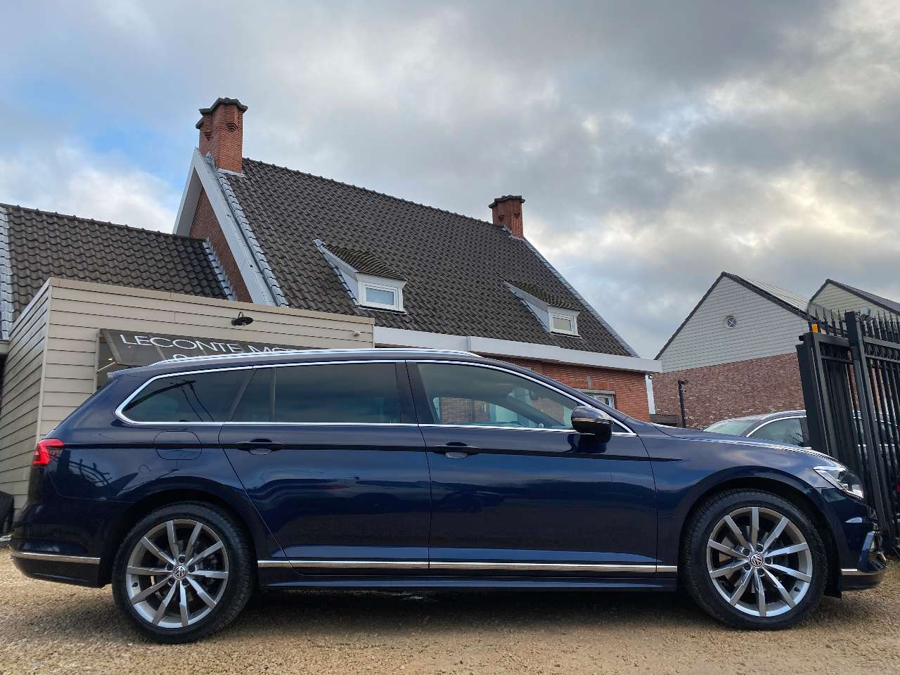 Leconte Motors -  Volkswagen Passat Variant
