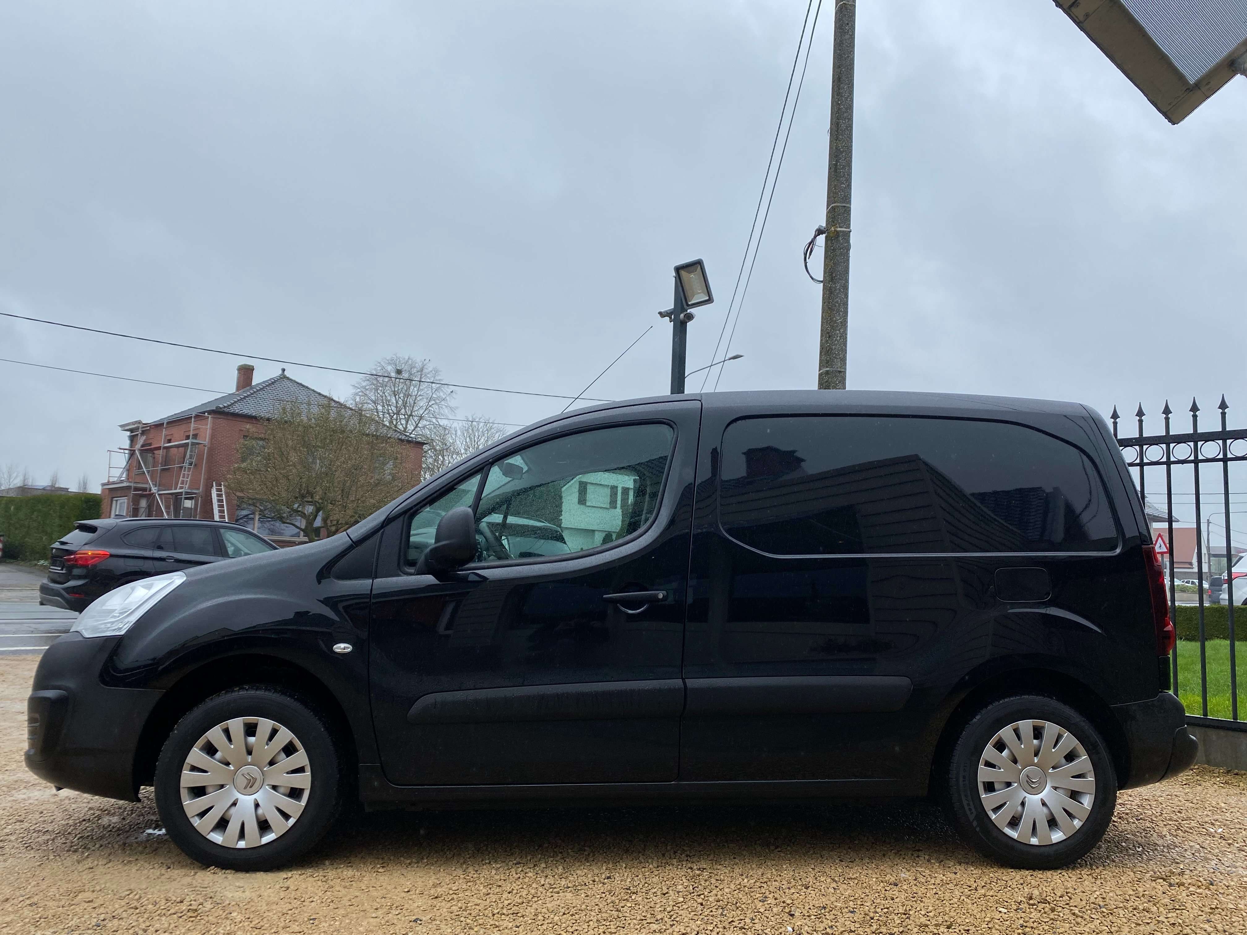 Leconte Motors -  Citroen Berlingo