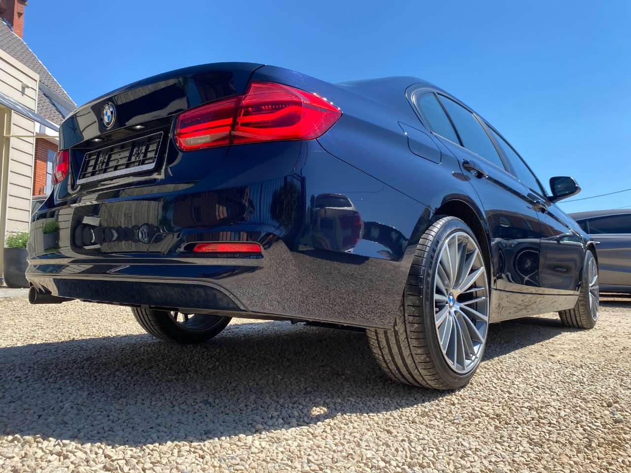 Leconte Motors -  BMW 316