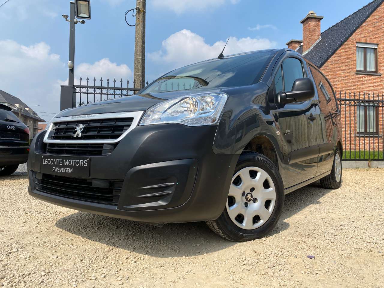 Leconte Motors -  Peugeot Partner