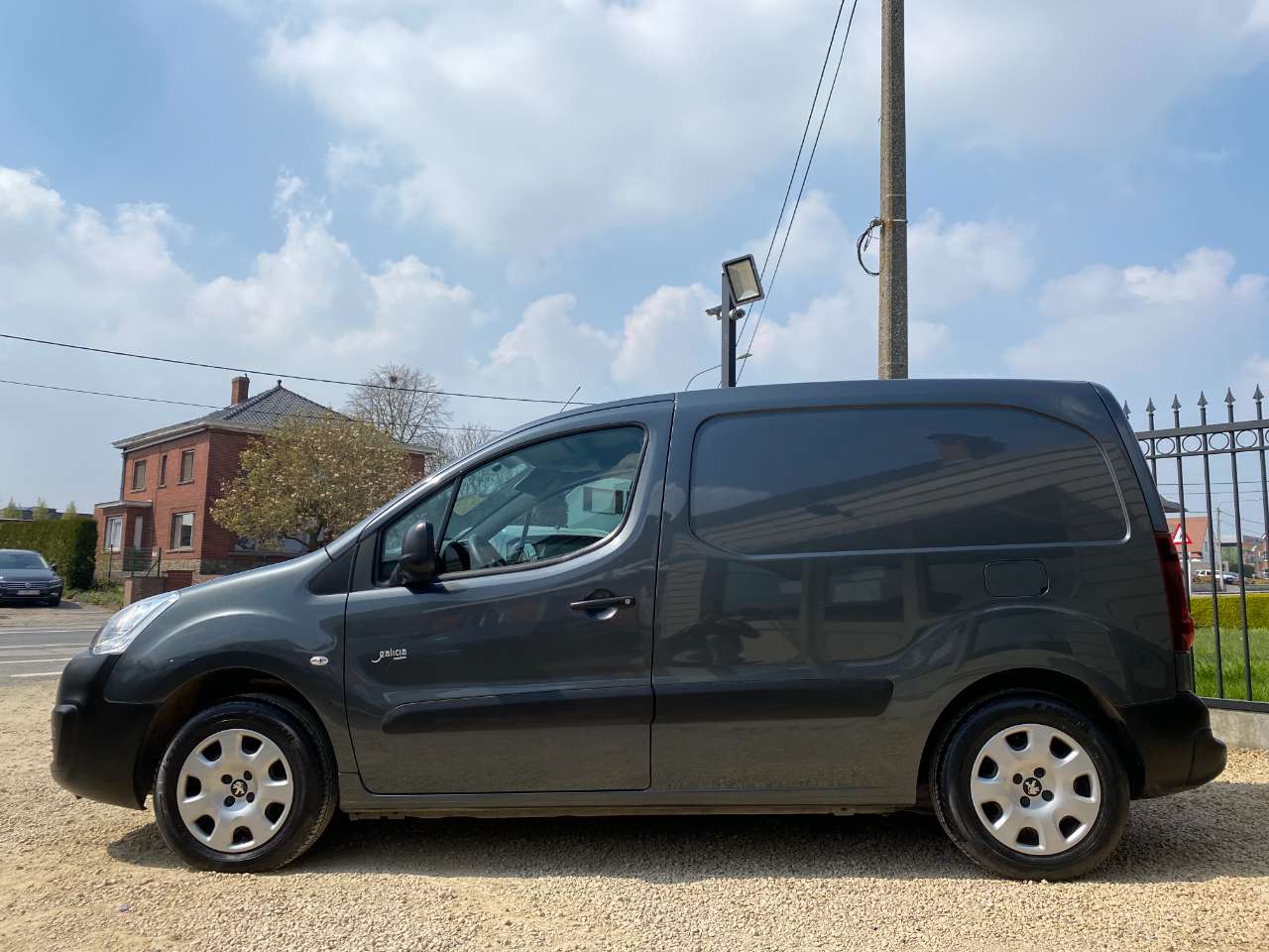Leconte Motors -  Peugeot Partner
