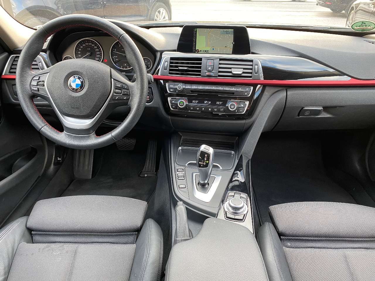 Leconte Motors -  BMW 330
