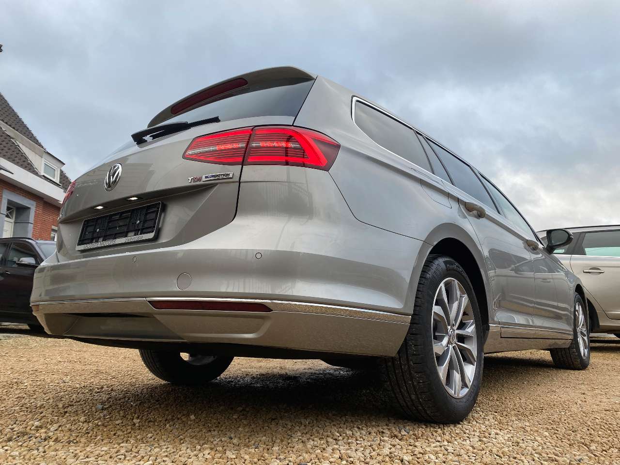 Leconte Motors -  Volkswagen Passat Variant