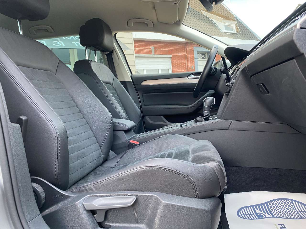 Leconte Motors -  Volkswagen Passat Variant