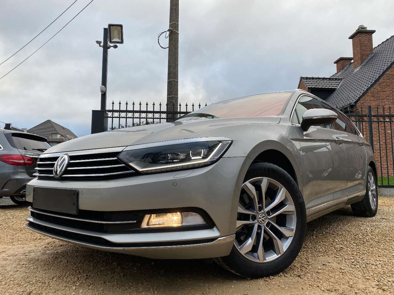 Leconte Motors -  Volkswagen Passat Variant