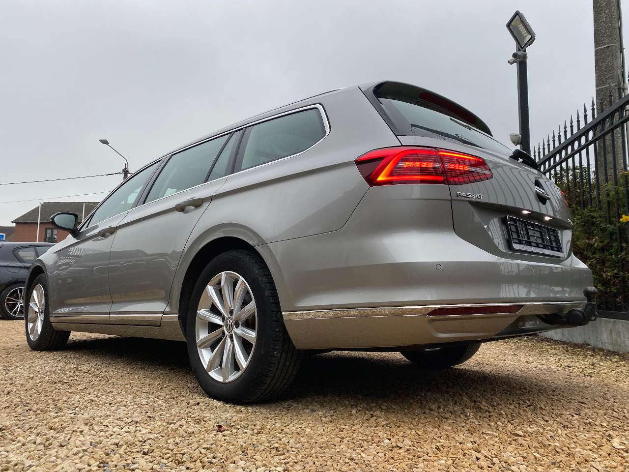 Leconte Motors -  Volkswagen Passat Variant