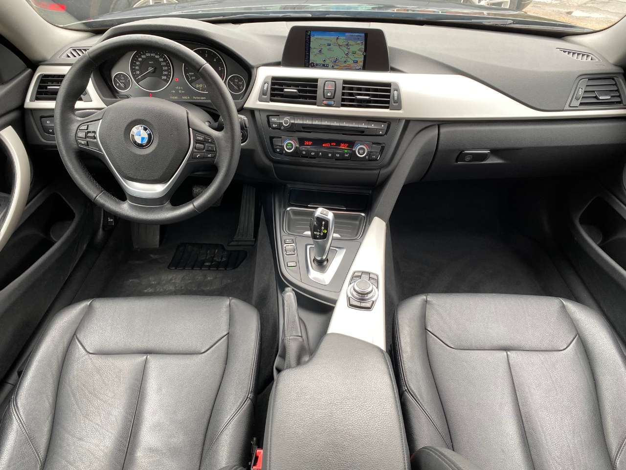 Leconte Motors -  BMW 418