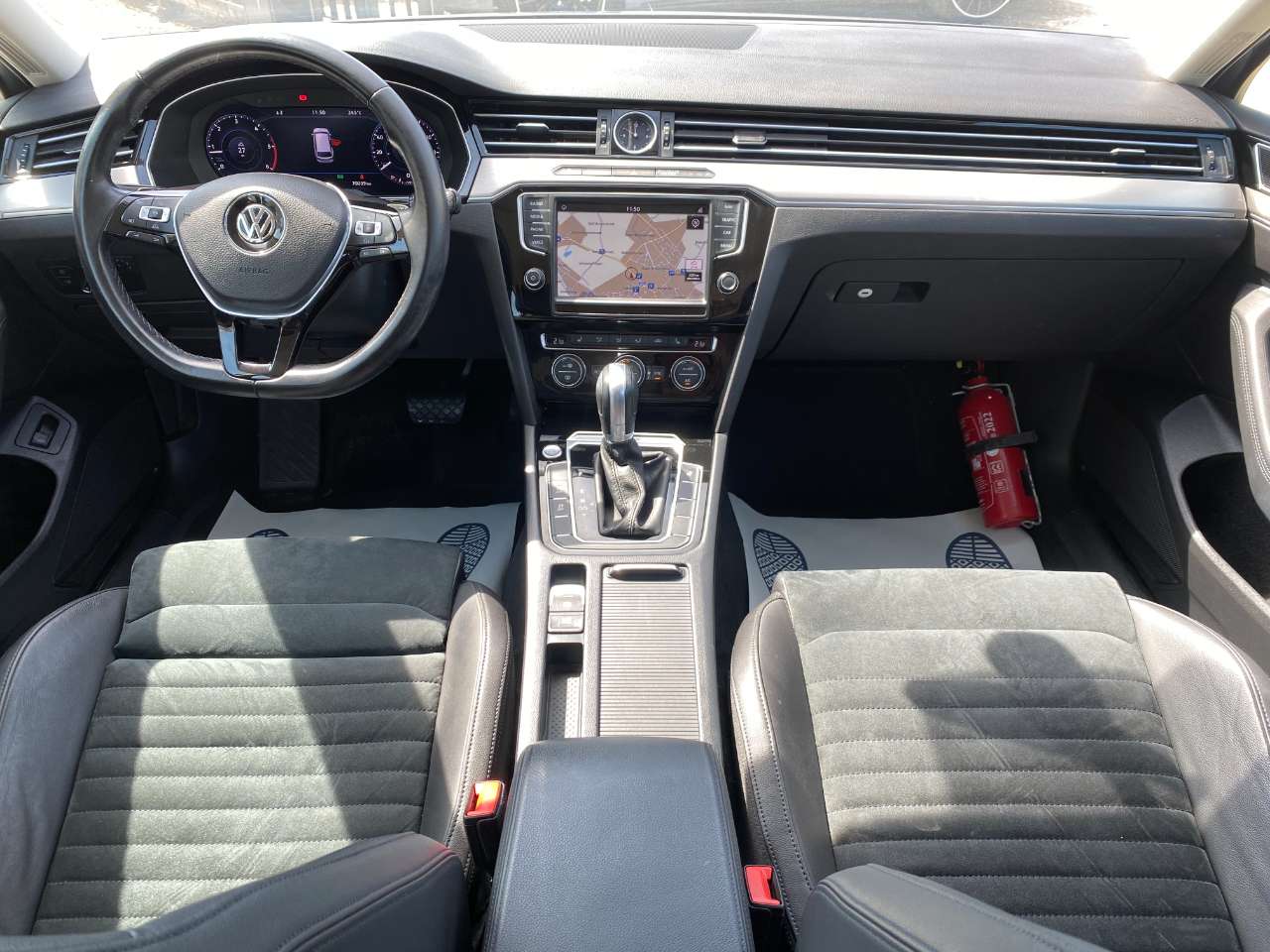Leconte Motors -  Volkswagen Passat Variant