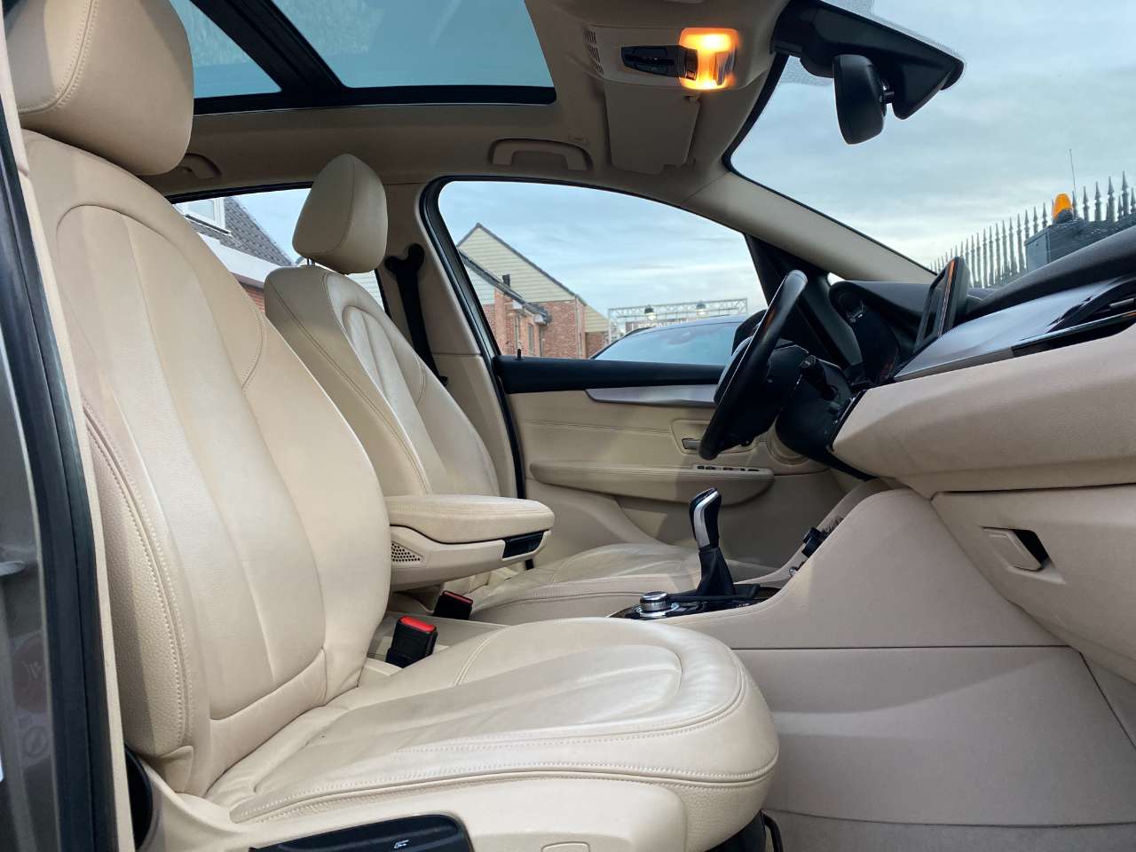 Leconte Motors -  BMW 218