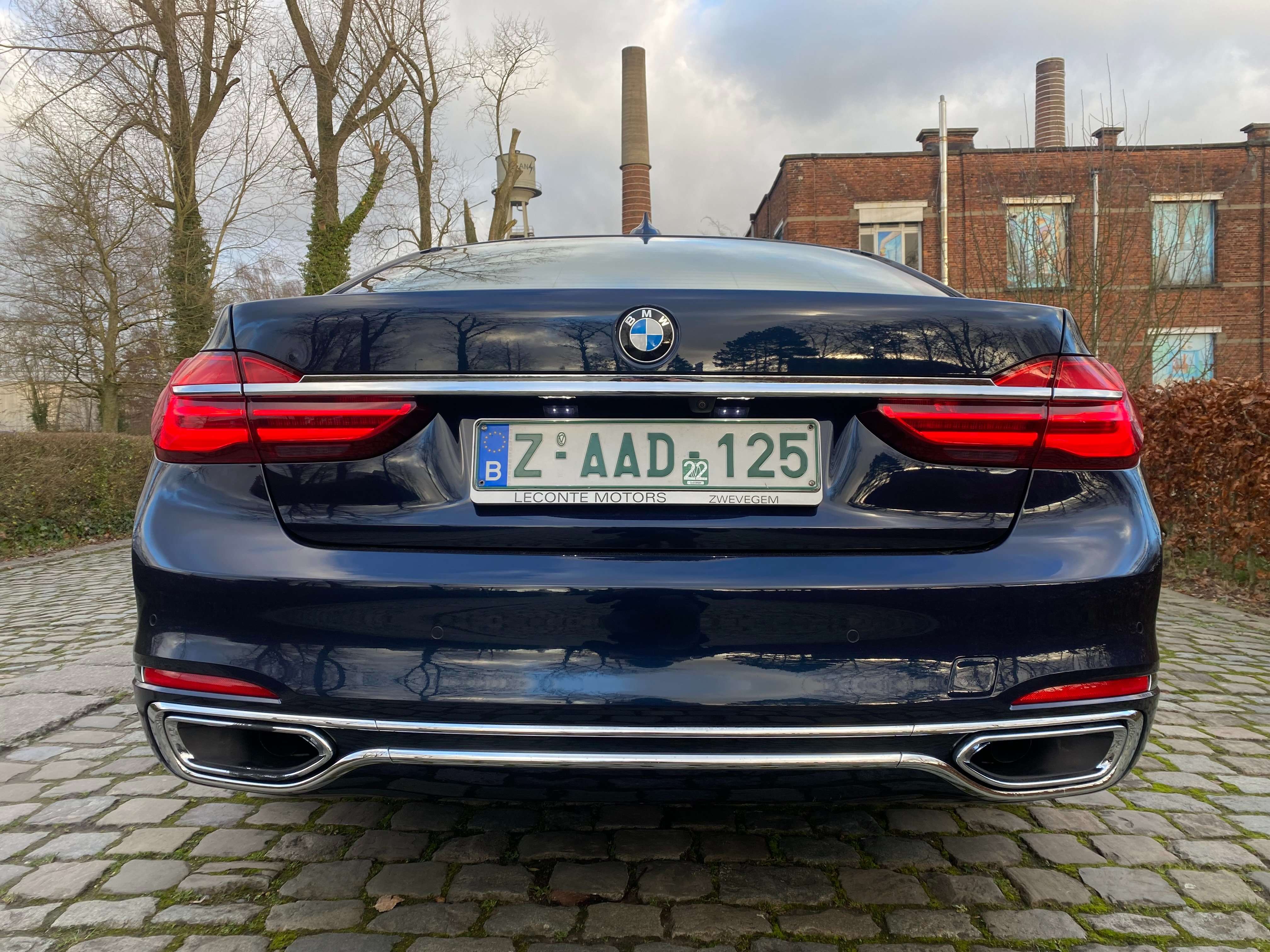 Leconte Motors -  BMW 740