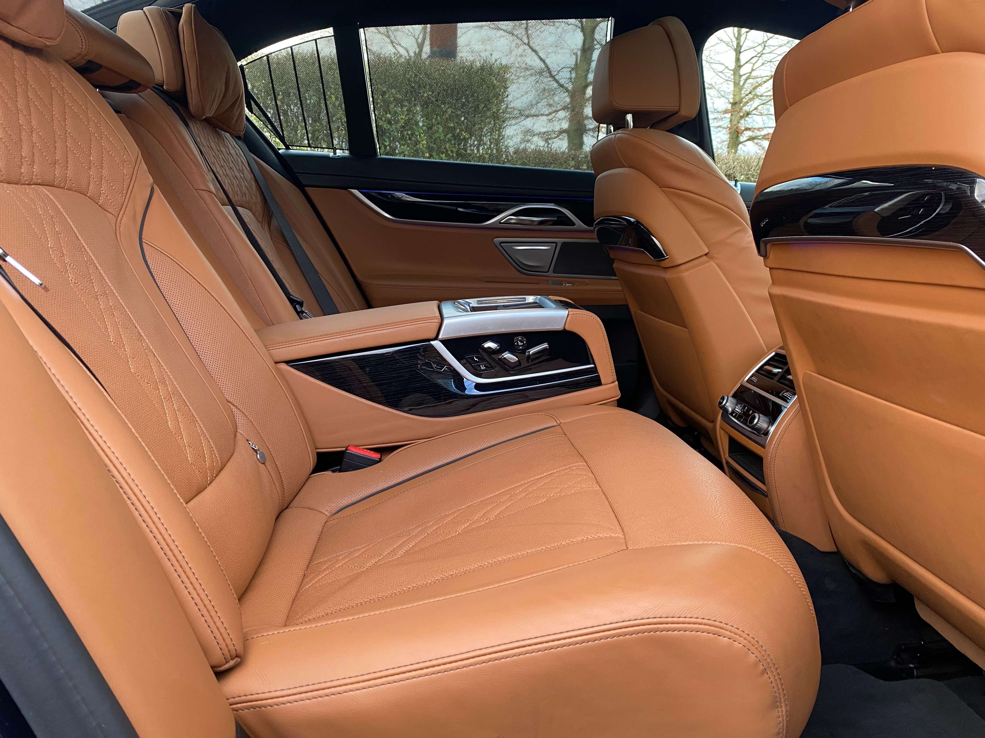 Leconte Motors -  BMW 740