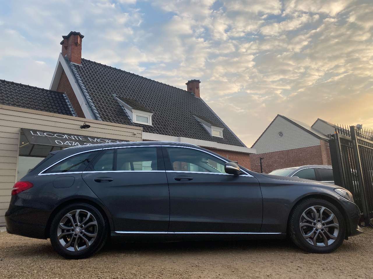 Leconte Motors -  Mercedes-Benz C 220