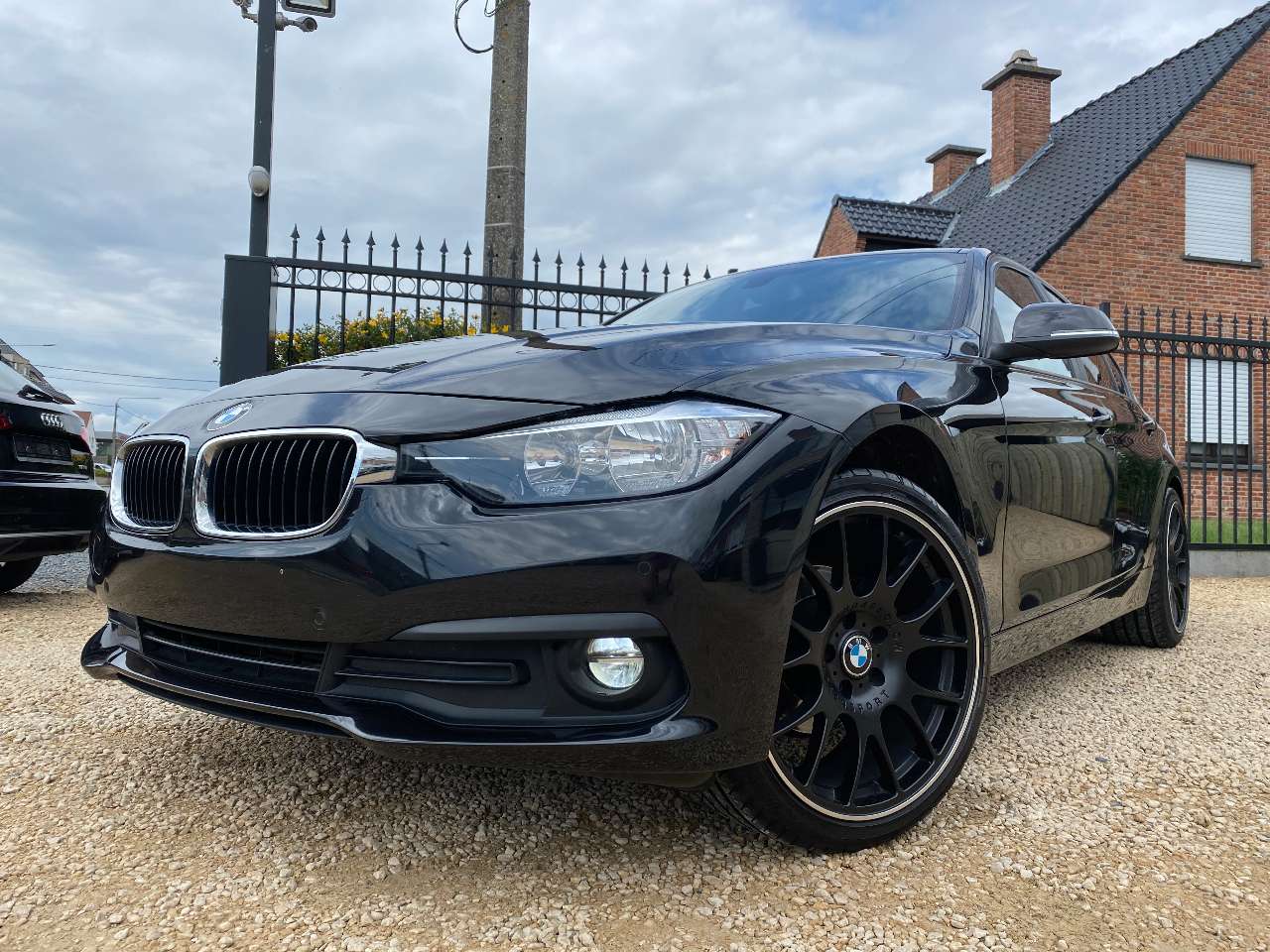 Leconte Motors -  BMW 316