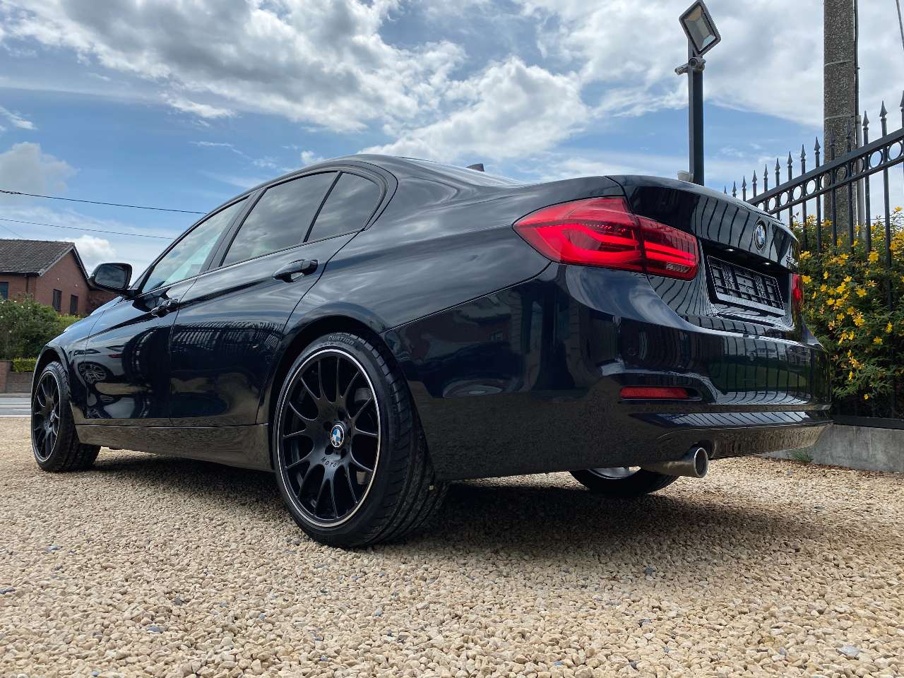 Leconte Motors -  BMW 316