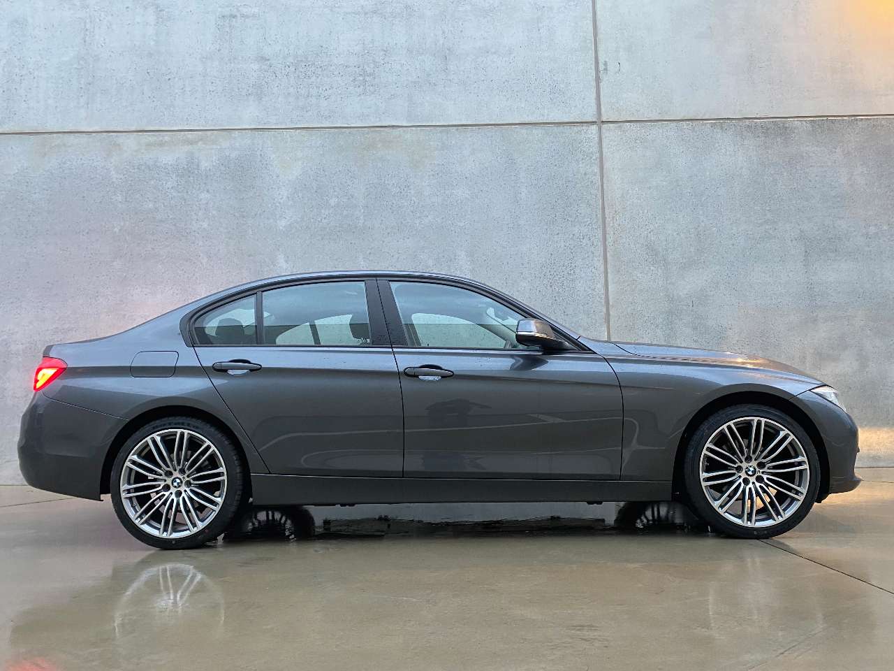 Leconte Motors -  BMW 318