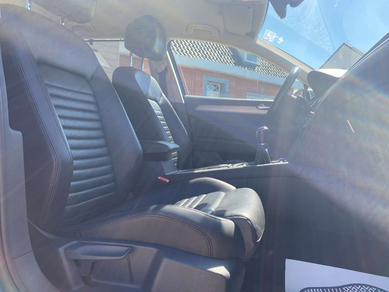 Leconte Motors -  Volkswagen Passat Variant