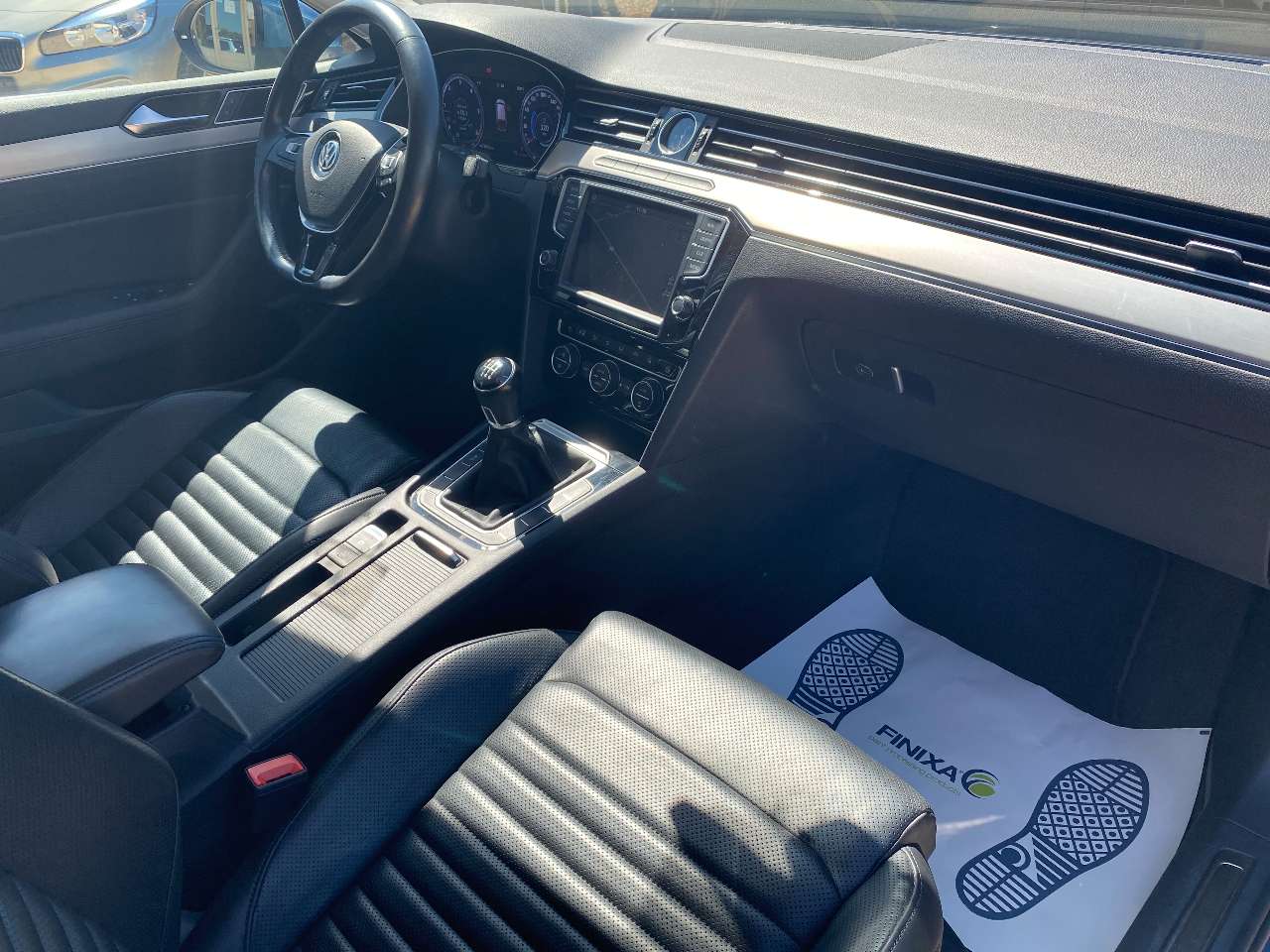 Leconte Motors -  Volkswagen Passat Variant