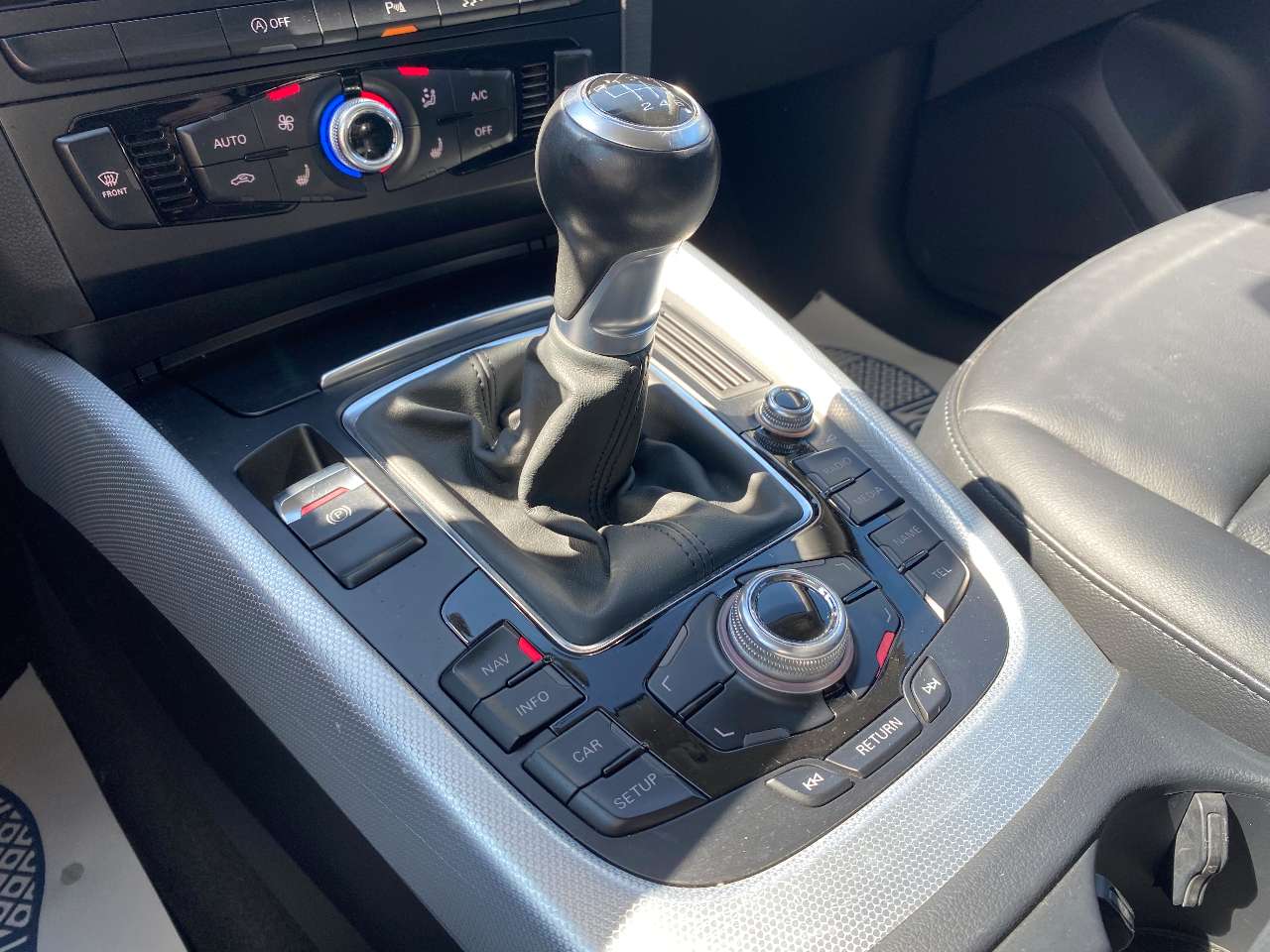 Leconte Motors -  Audi Q5